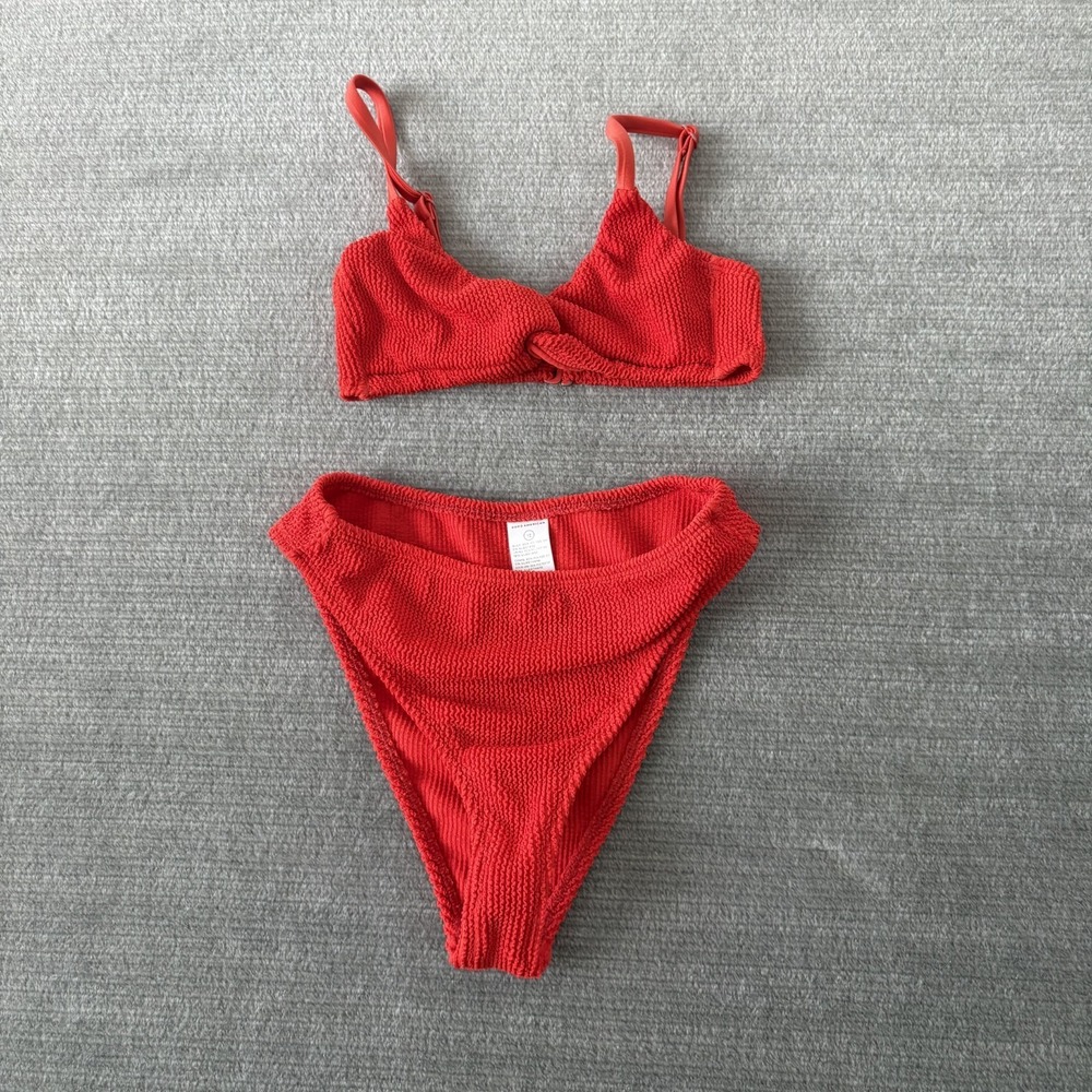 Good American‎ Womens 1/2 Red Always Fits Bikini Twist Front Top Scrunch Hi Cut
